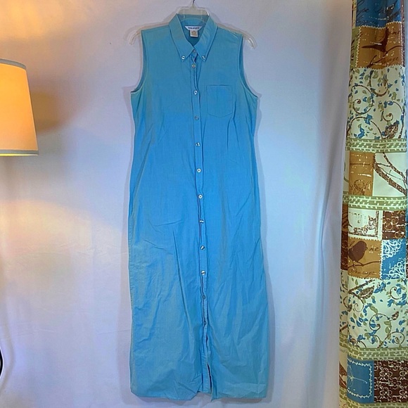 Women’s Bali Studio Sleeveless Dress - Picture 1 of 7